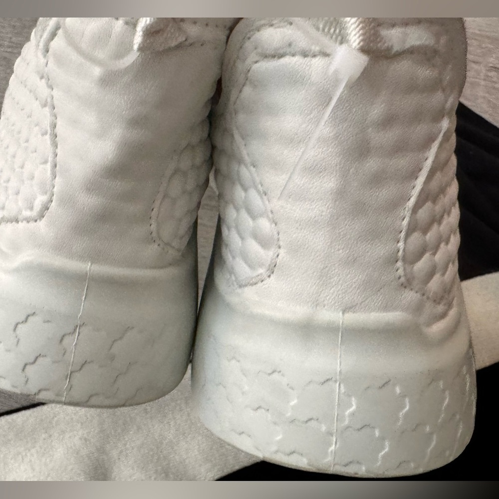 ECCO Thetap Phorene Elastic Lace Sneakers - Picture 2 of 13